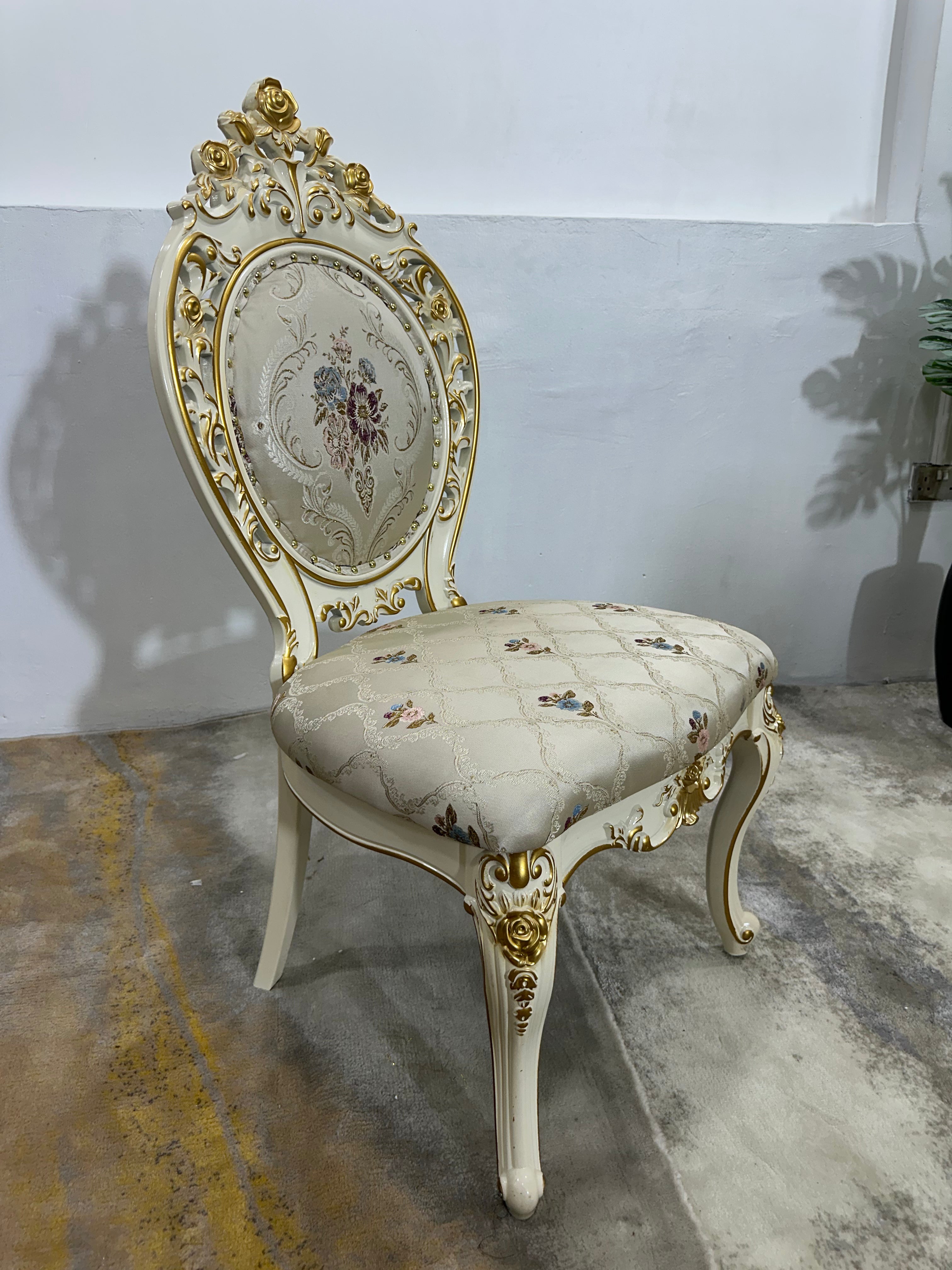 Classic Luxury Chair