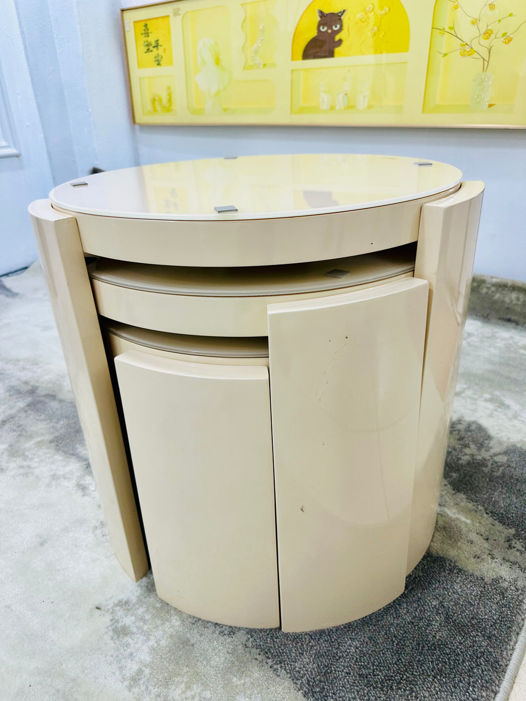 Modern Side Table 4.1